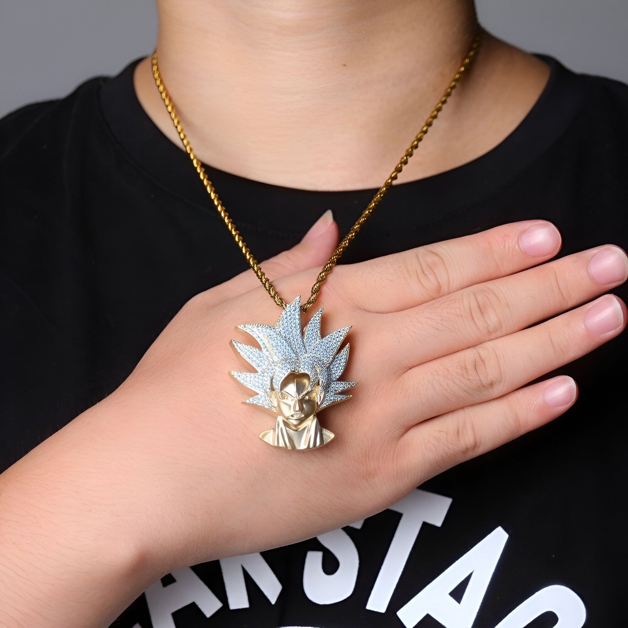 Collier Goku Super Saiyan Dragon Ball Z en Plaqué Argent ou Plaqué Or – Image 8