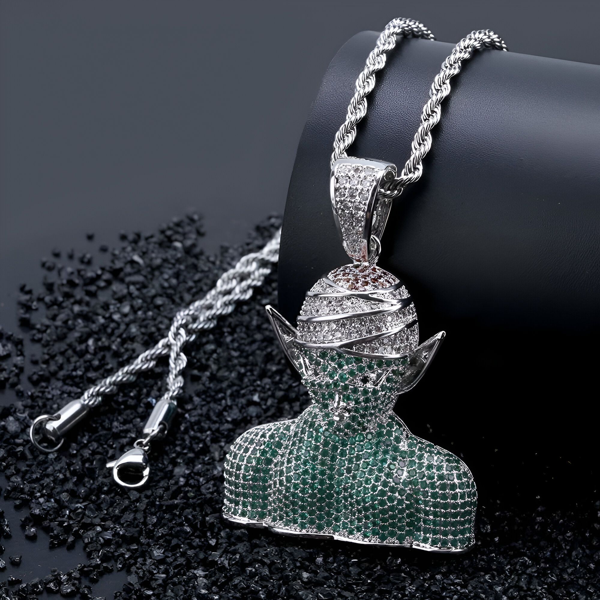 Collier Piccolo Jr Dragon Ball Z en Plaqué Or ou Plaqué Argent – Image 2