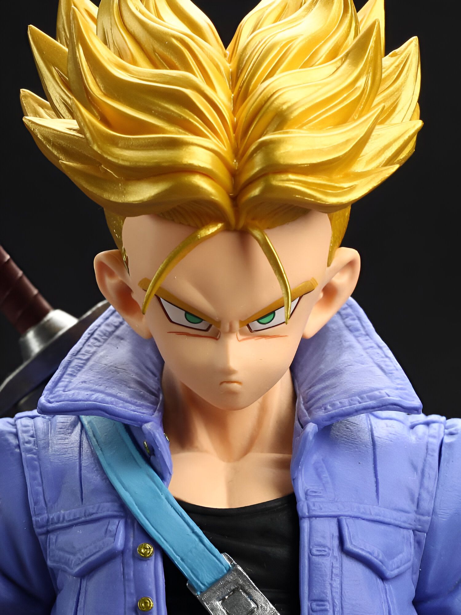 Figurine Trunks Super Saiyan DBZ version adulte – Image 4