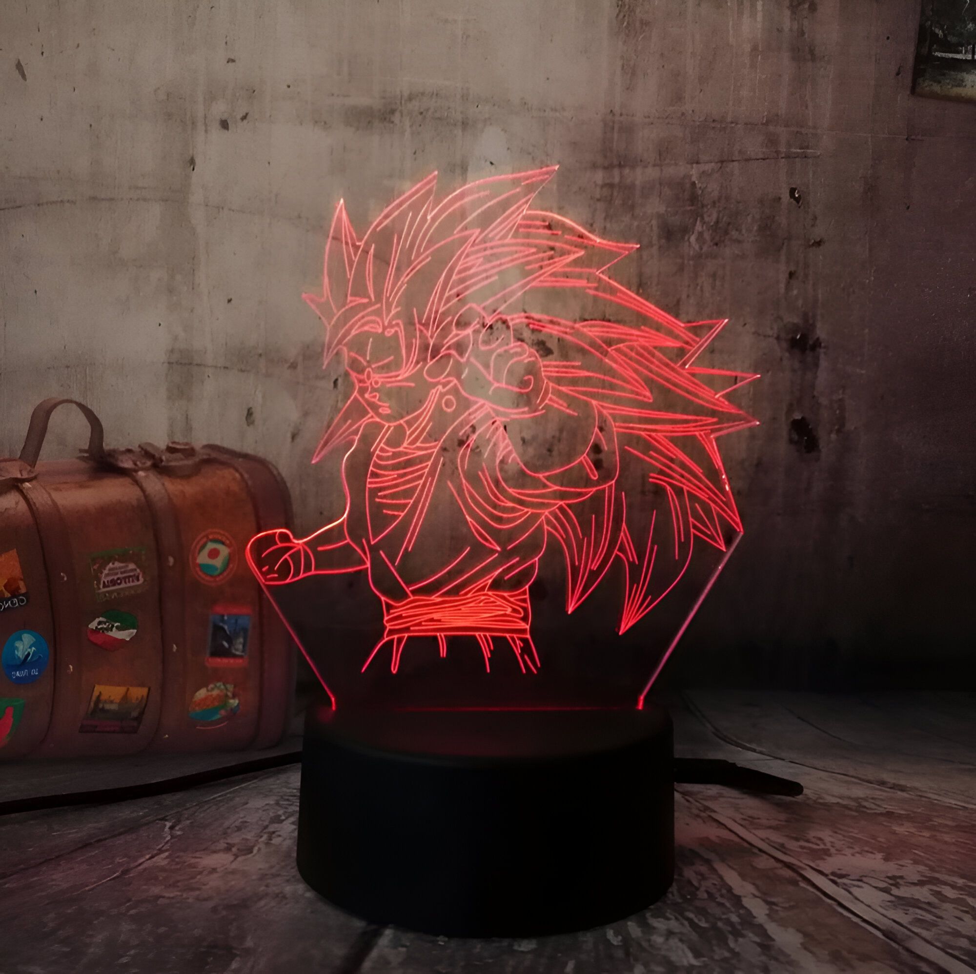 Lampe LED 3D Goku Super Saiyan 3 – Image 3