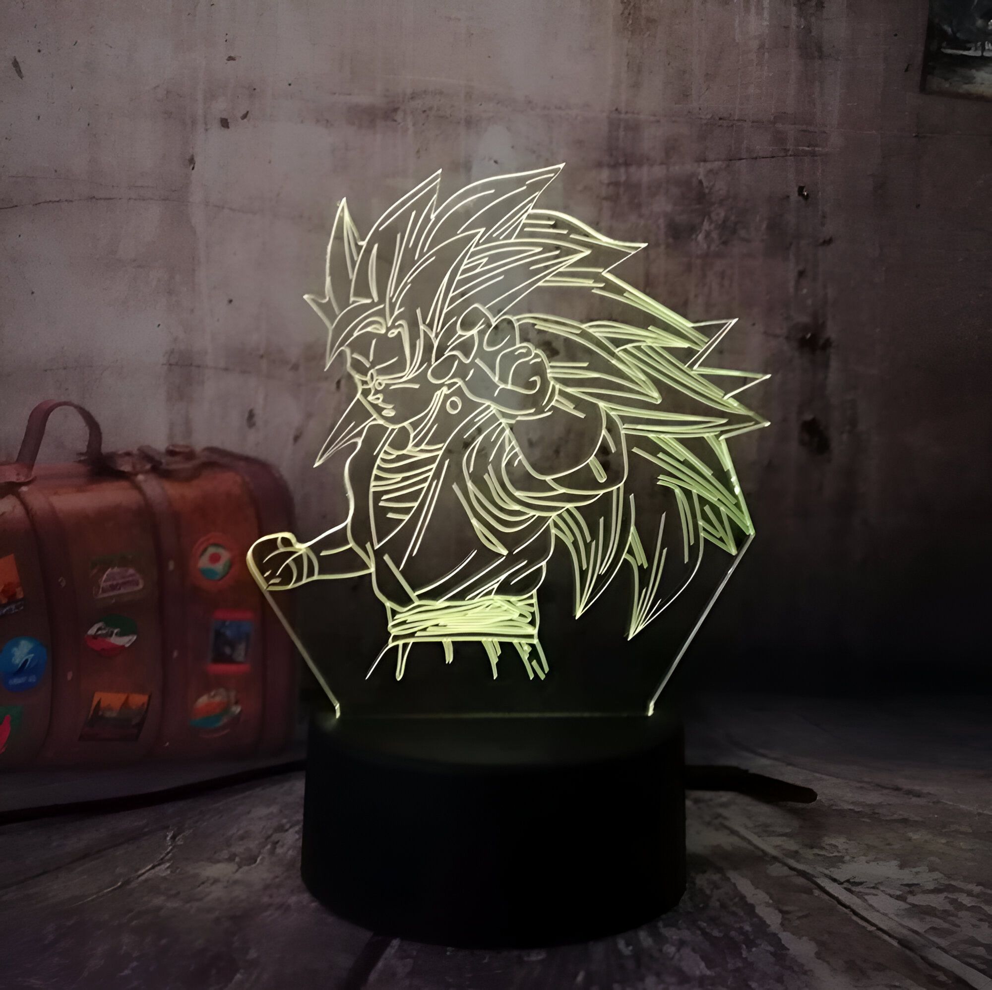 Lampe LED 3D Goku Super Saiyan 3 – Image 8